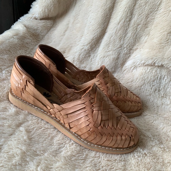 Women’s leather huarache - Picture 9 of 12